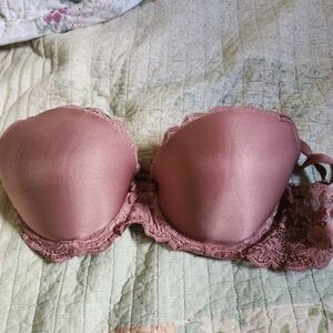 Victoria's Secret Mauve Lace Bra And Victoria's Secret White Lace Bra Bundle